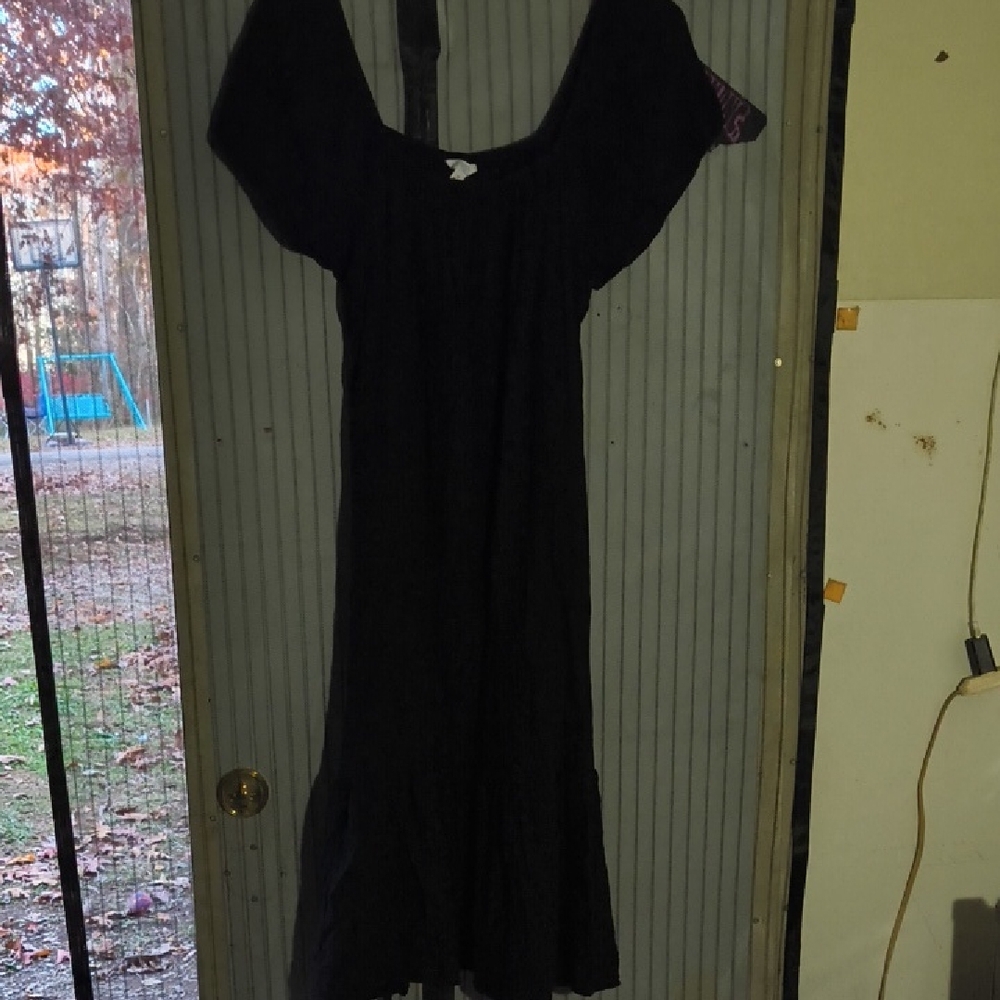 Elegant Black Women's Dress